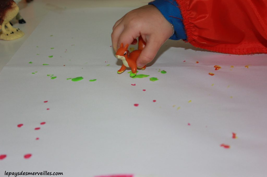 Peinture traces de pattes - blog maman (4)