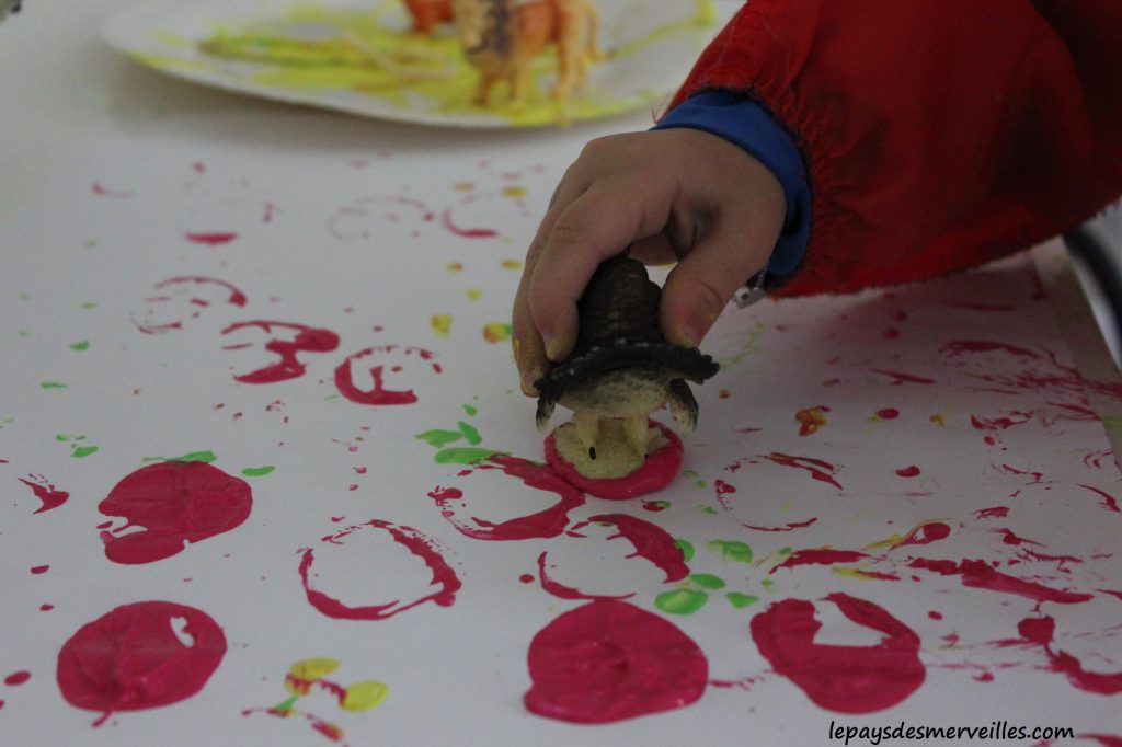 Peinture traces de pattes - blog maman (5)