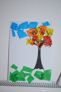 arbre collage papier