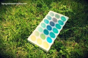 Activité glaçons colorés