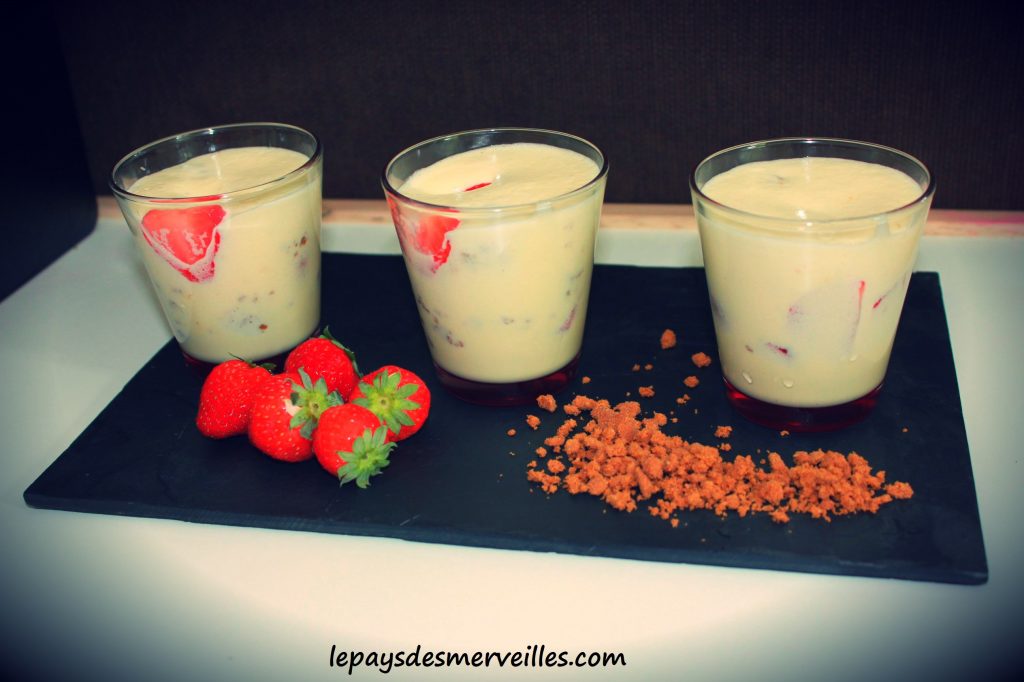 Verrines fraises speculoos mascarpone