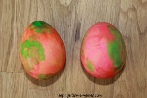 Décorer des oeufs peinture - Bricolage Paques (4)
