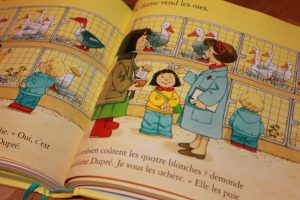 Le grand livre des contes de la ferme usborne (6)