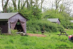 Séjour ferme glamping un lit au pré