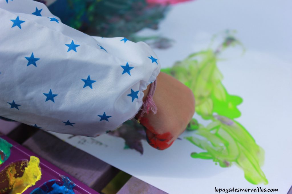 Peinture glaçons gouache - activité manuelle enfant (19)