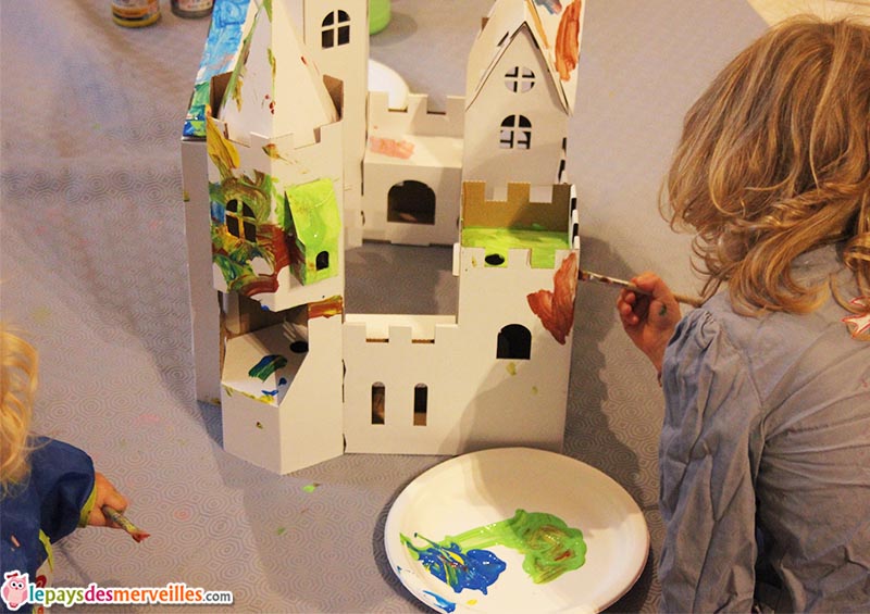 chateau en carton à customiser CALAFANT (8)