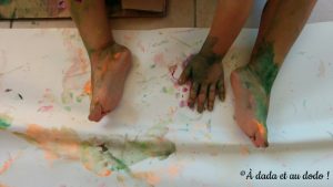 peindre avec les pieds