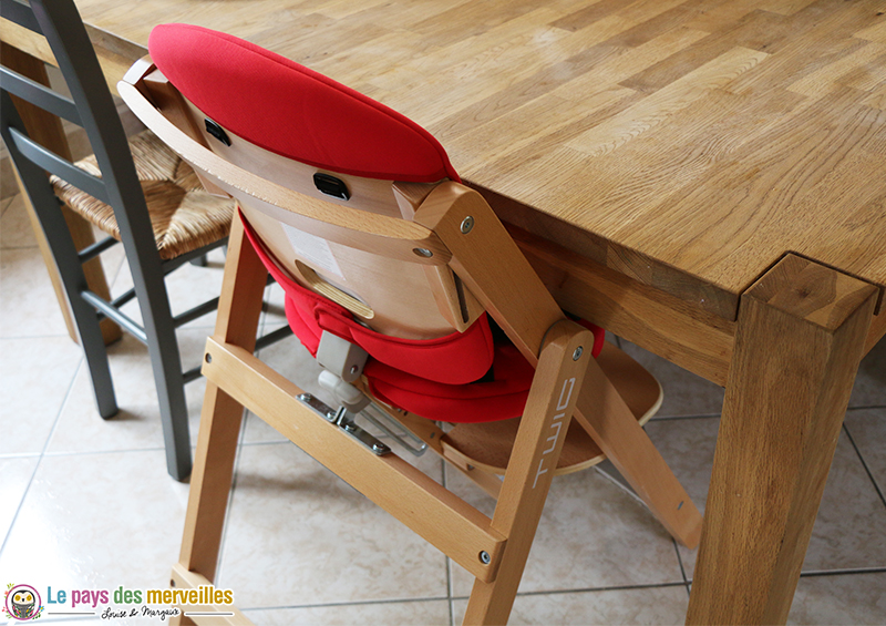 chaise-pour-que-bebe-mange-a-table