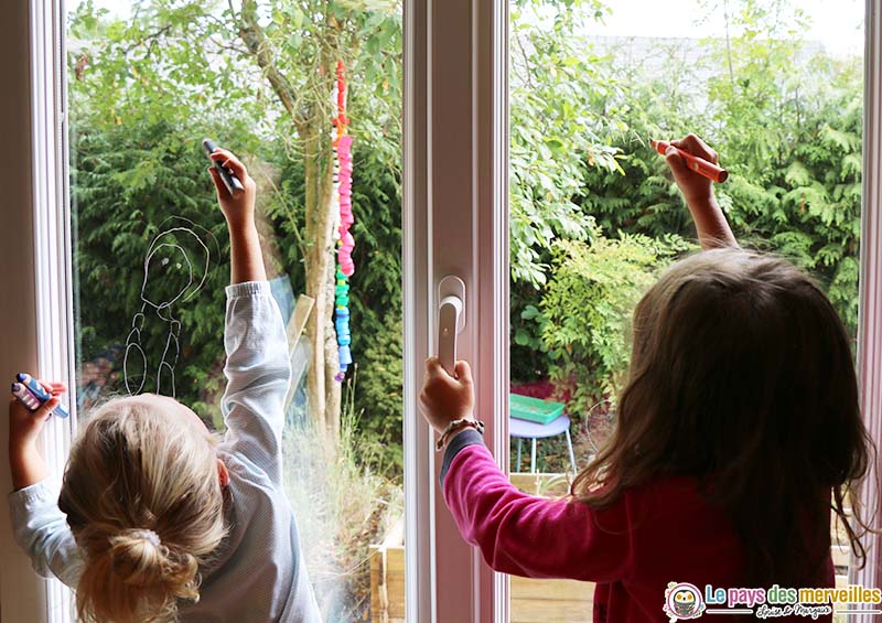 activité manuelle sur une fenêtre 