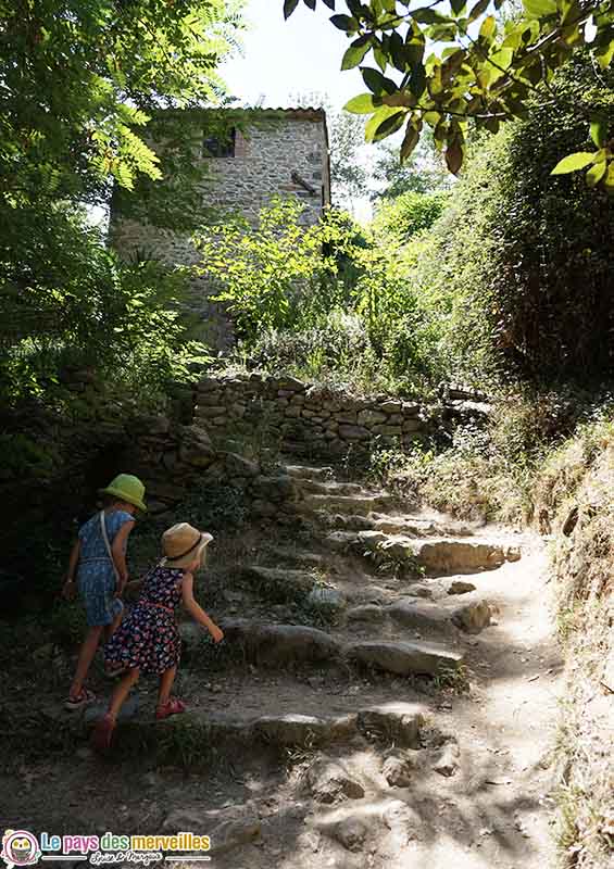 Randonnée avec des enfants à Laroque-des-Albères