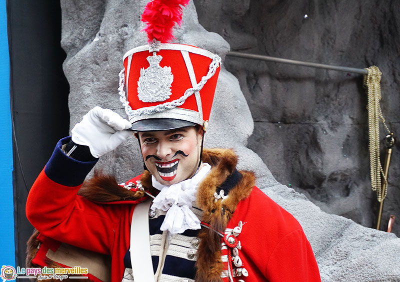 Personnage de la parade du nouvel an à Londres