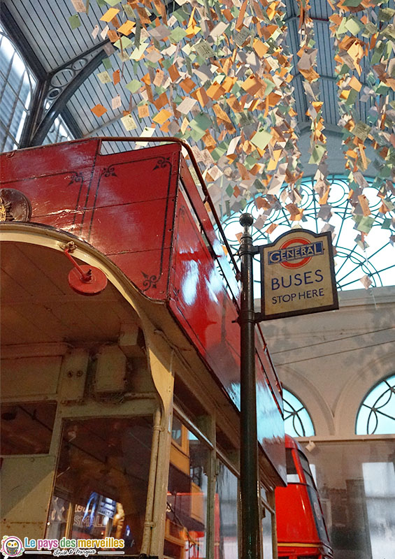 Intérieur du musée des transports de Londres