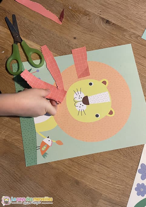 collage bandes de papier crinière lion 