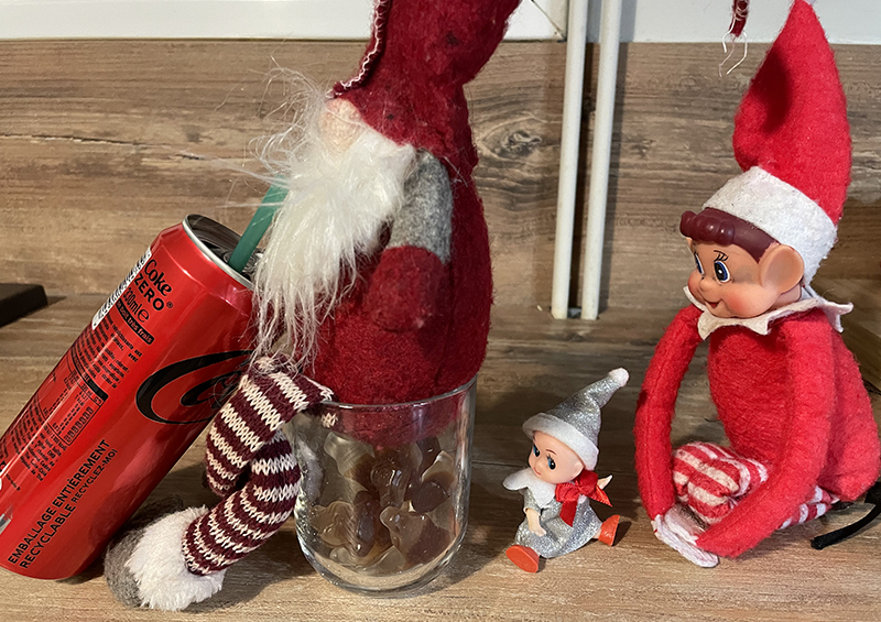 Blague lutin canette et bonbon coca