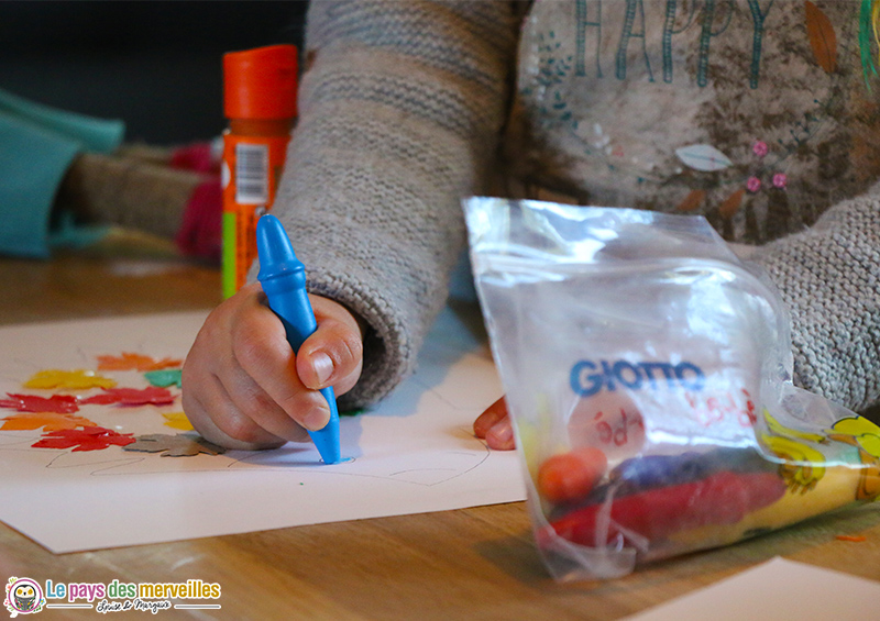 Coloriage avec des pastels Giotto be-bè