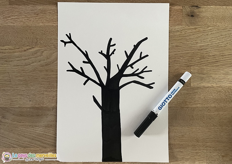 silhouette arbre noir