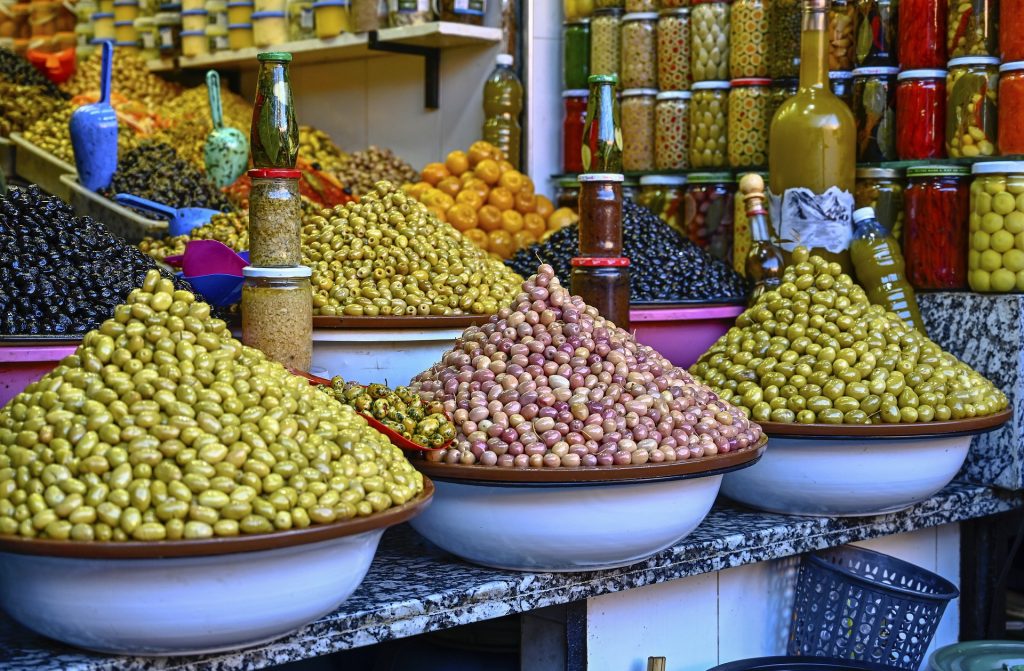 Marché olives épices Maroc