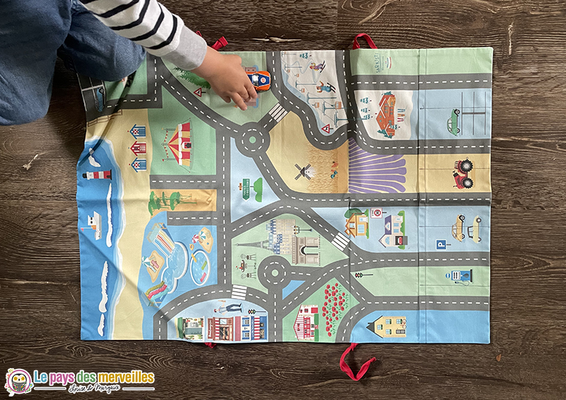 tapis de jeu nomade en tissu