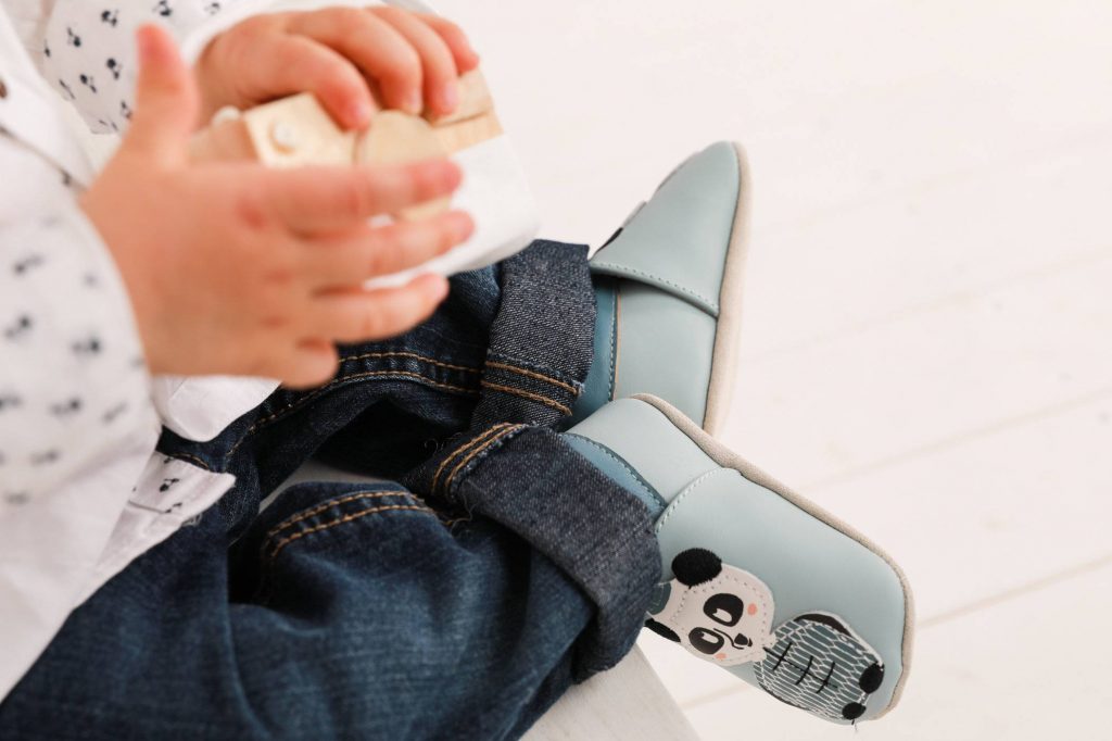 chaussons en cuir pour bébé