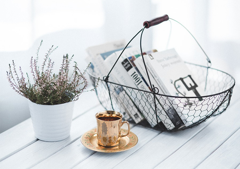 Panier de rangement pour les livres