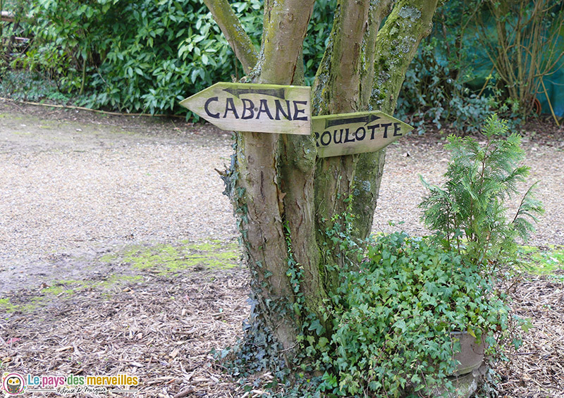 Panneau cabane et roulotte