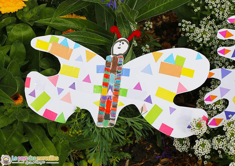 papillon en gommettes enfant de maternelle