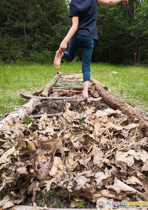 Marcher sur des élements naturels