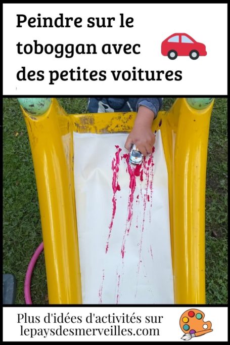 Peindre sur un toboggan avec des petites voitures