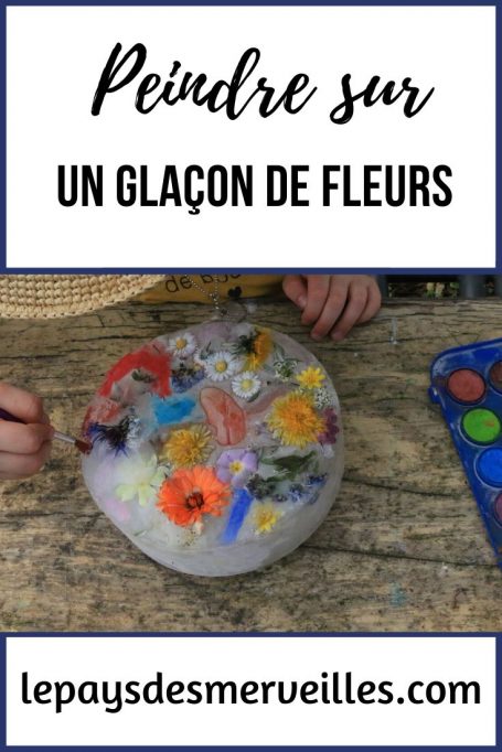 Peindre sur un glacon de fleurs