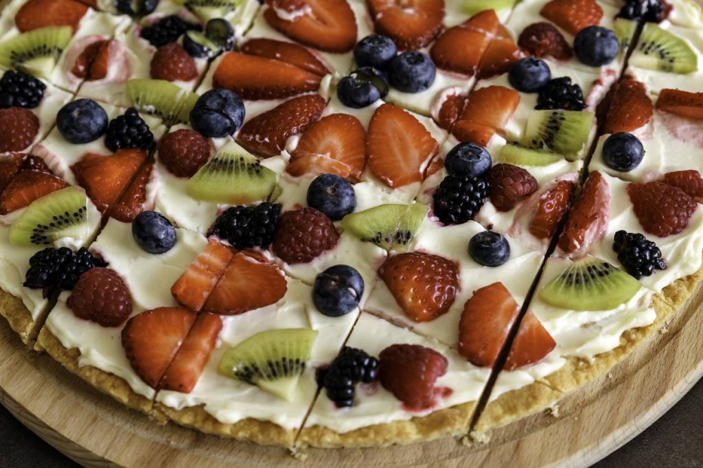 Pizza sucrée au fruit et mascarpone