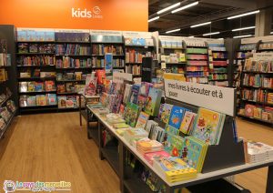 Livres enfants au magasin Cultura de Montivilliers