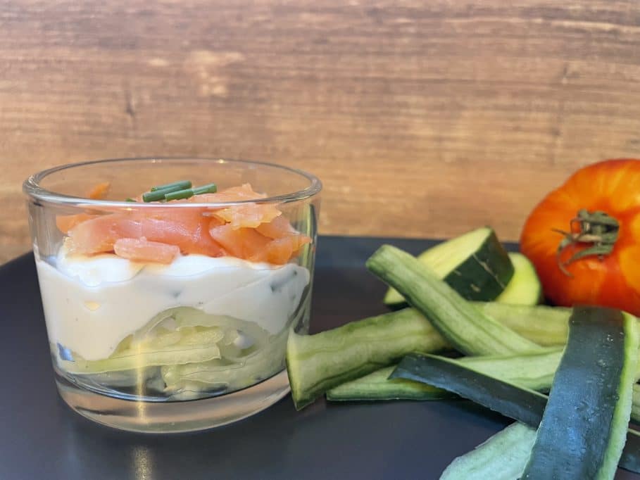 Recette verrine concombre et truite fumée